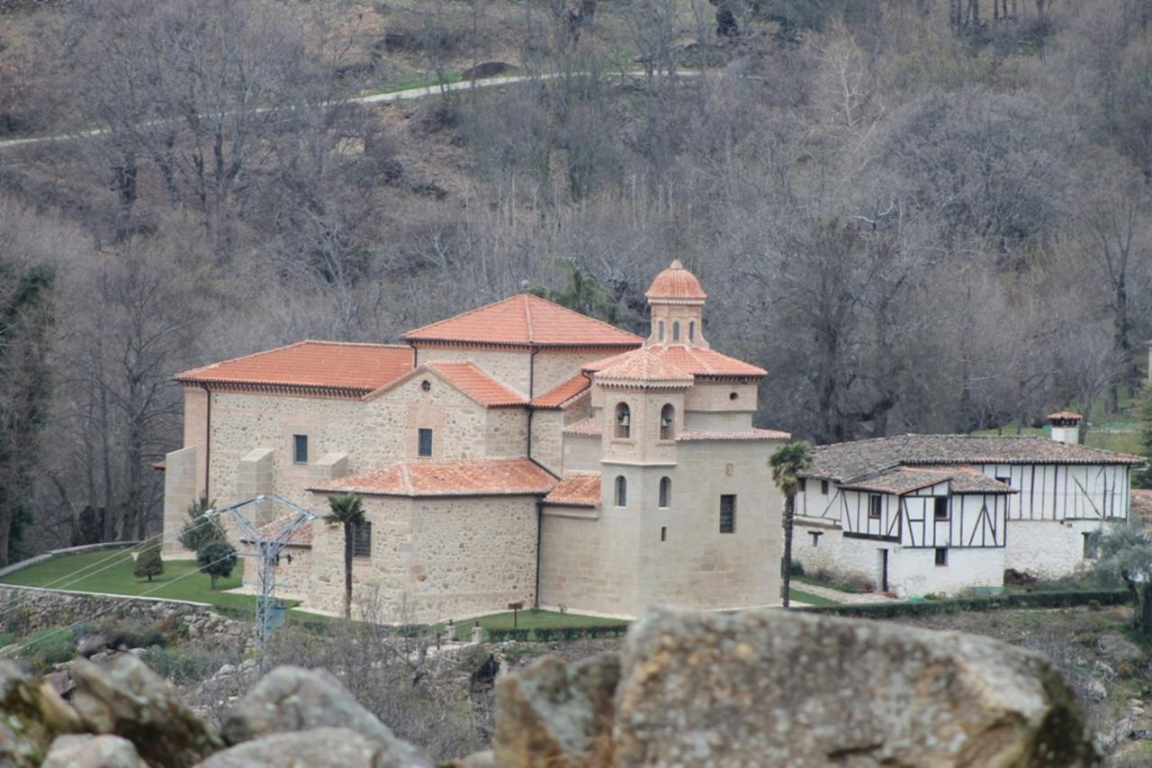 Hostal Rural Luna Y Hostal Rural Lunaposada Candeleda Esterno foto